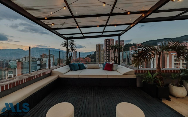 Apartamento en Medellín en Castropol