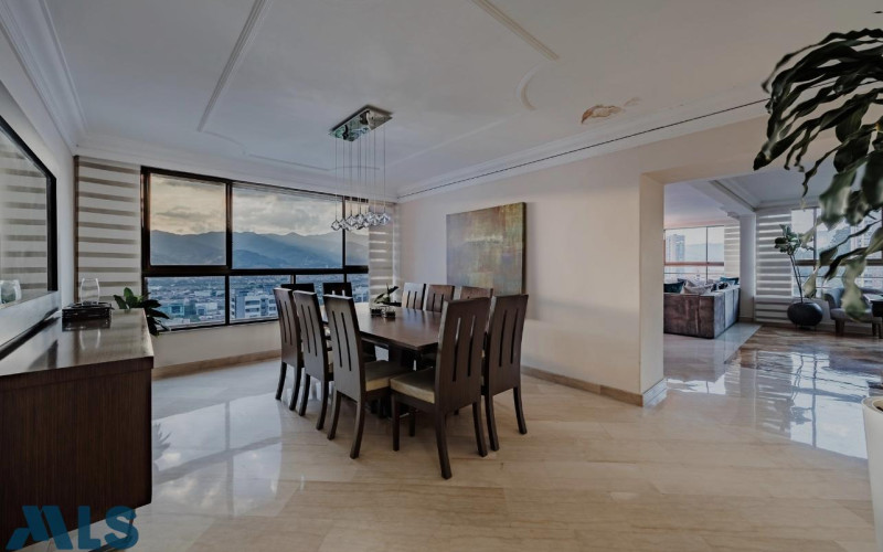 Apartamento en Medellín en Castropol