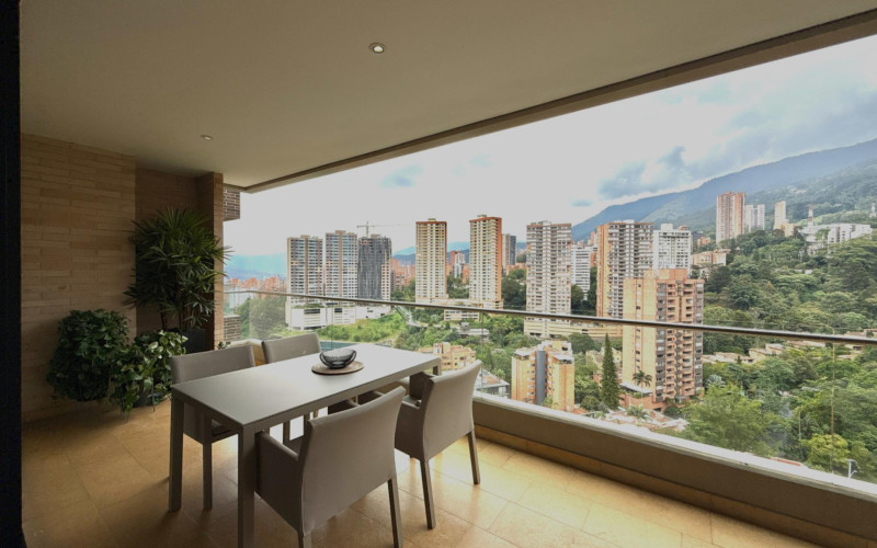 Apartamento en Medellín en El Campestre