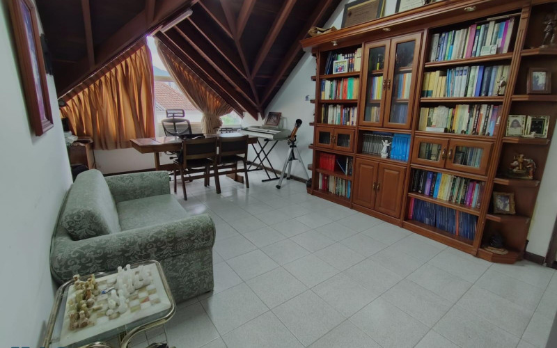 Casa en Medellín en Las Palmas