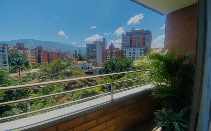 Apartamento en Medellín en Conquistadores