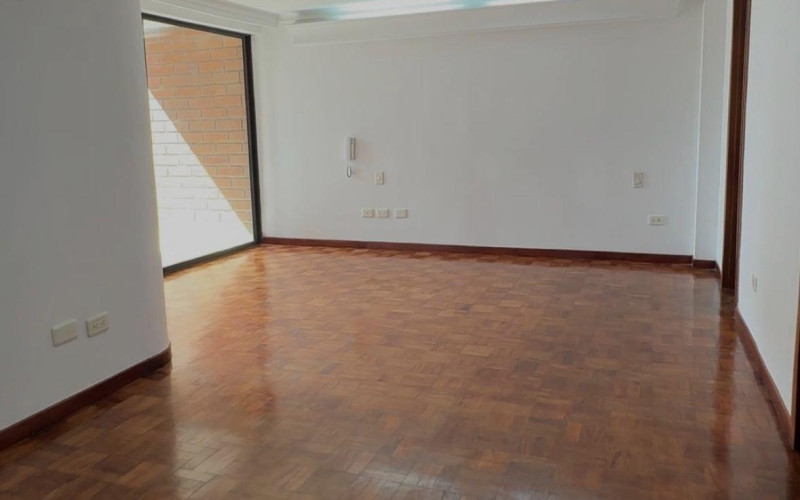 Apartamento en Medellín en Conquistadores