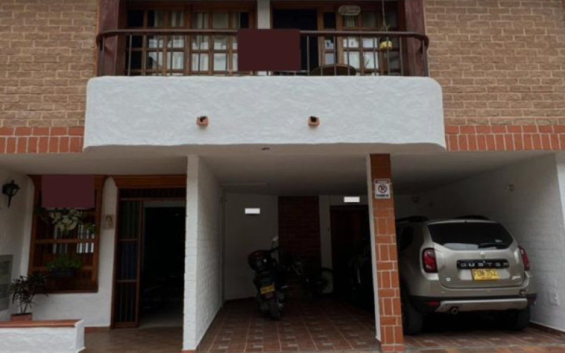 Casa en La Ceja en La Floresta
