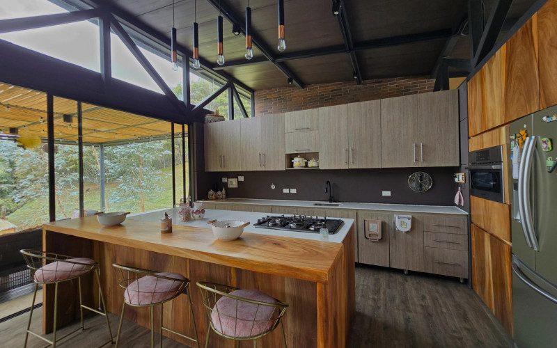 Casa en Envigado en Alto del escobero (Envigado)