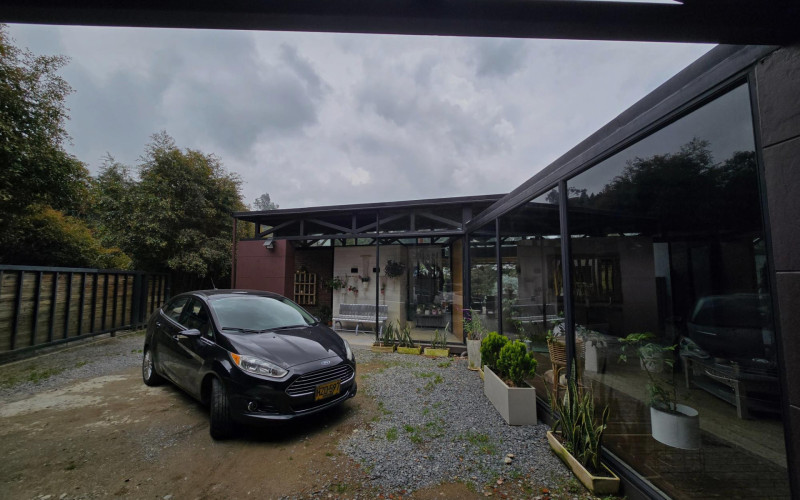 Casa en Envigado en Alto del escobero (Envigado)