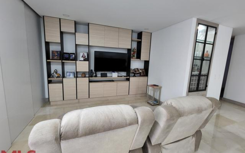 Apartamento en Medellín en Laureles