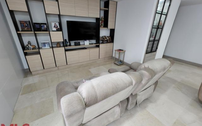 Apartamento en Medellín en Laureles