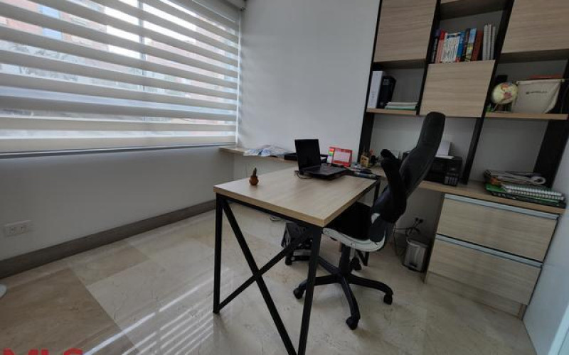 Apartamento en Medellín en Laureles