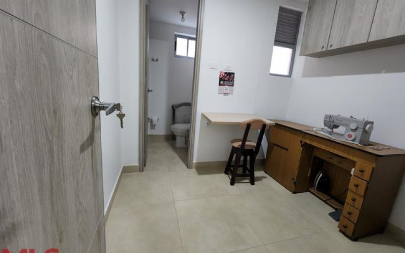 Apartamento en Medellín en Laureles