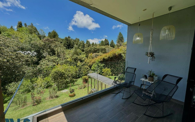 Casa en Envigado en Alto de las Palmas