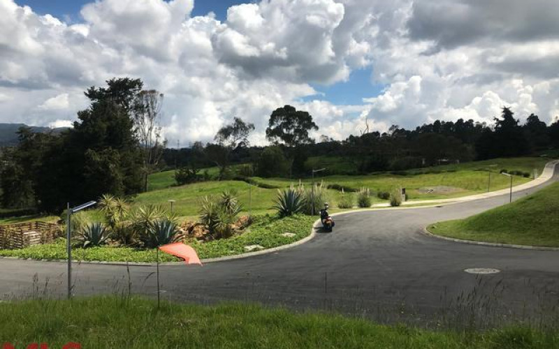 Lote Residencial en Envigado en Alto de las Palmas