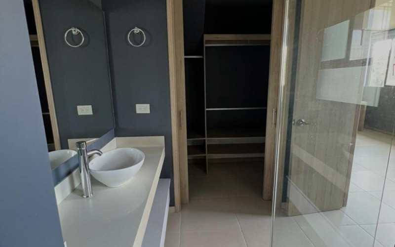 Apartamento en Rionegro en V. Barro Blanco