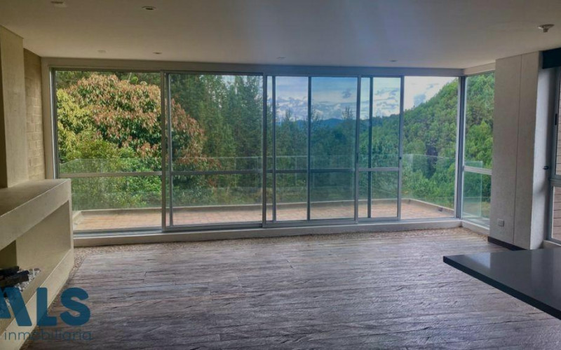 Apartamento en El Retiro en Los Chagualos