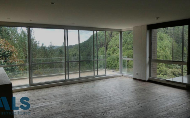 Apartamento en El Retiro en Los Chagualos