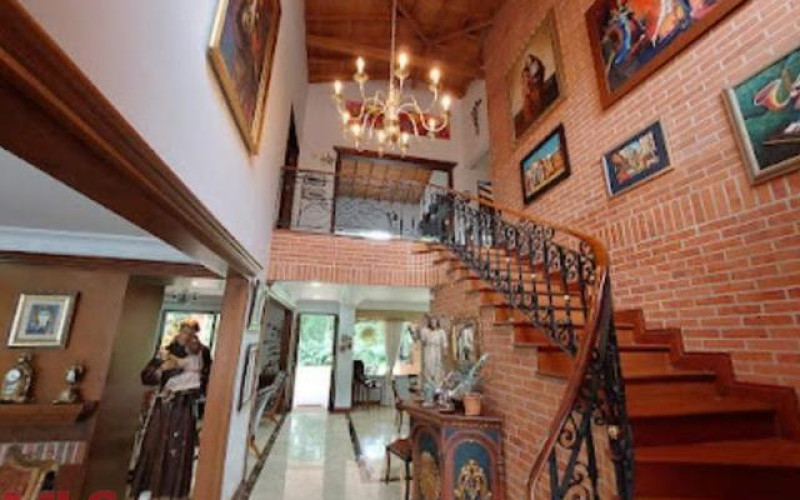 Casa en Medellín en La Calera