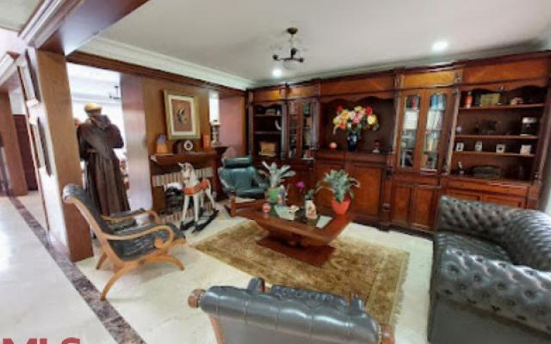 Casa en Medellín en La Calera