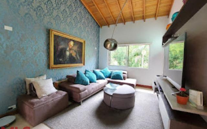 Casa en Medellín en La Calera