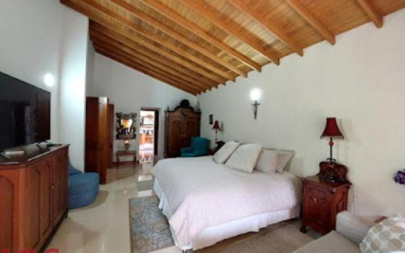 Casa en Medellín en La Calera