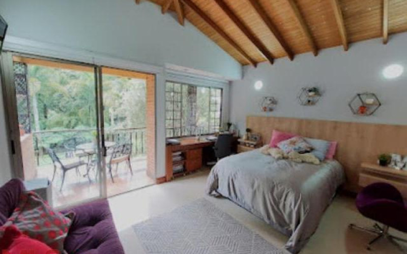 Casa en Medellín en La Calera