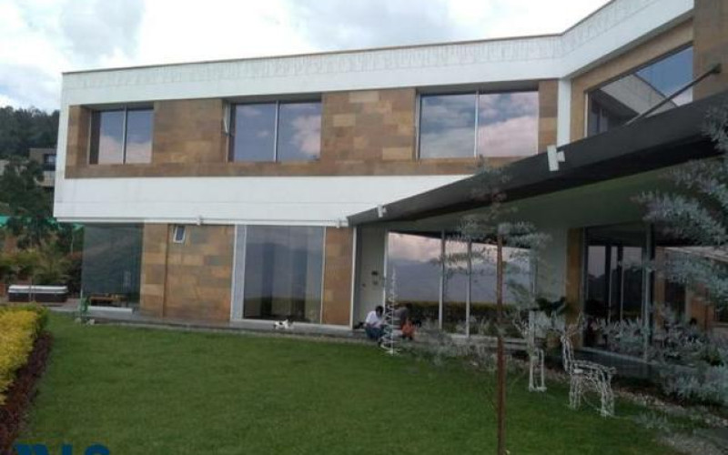 Casa en Medellín en Las Palmas