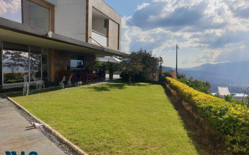 Casa en Medellín en Las Palmas