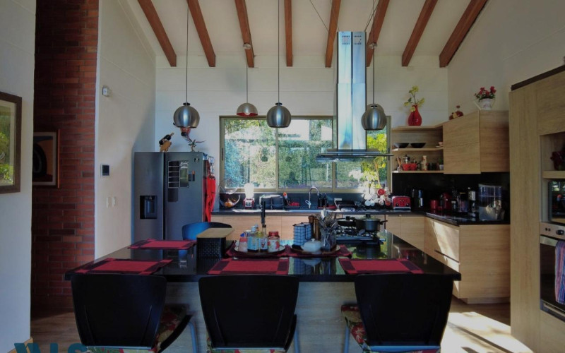 Casa en Envigado en Loma del Escobero