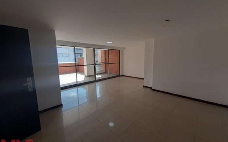 Apartamento en Medellín en Conquistadores