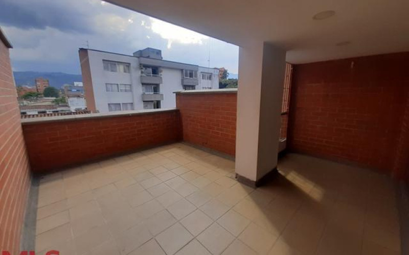 Apartamento en Medellín en Conquistadores