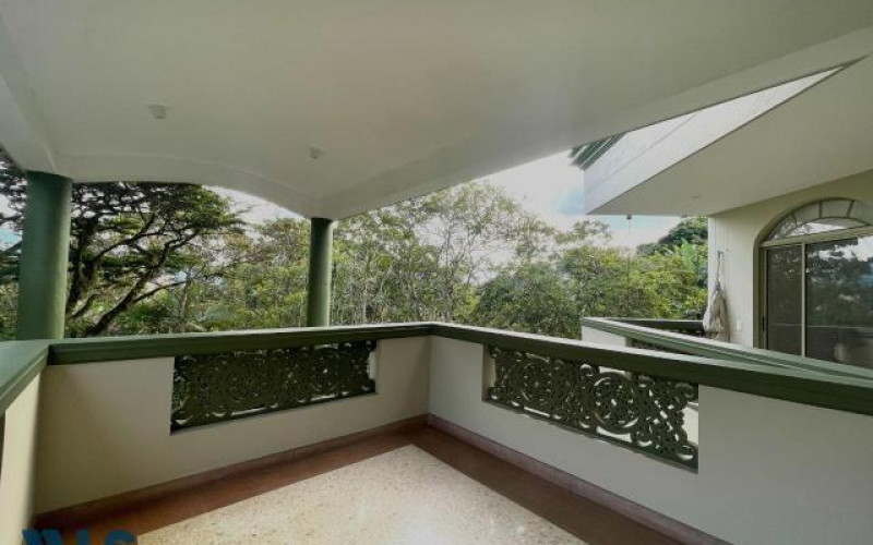 Casa en Medellín en Las Palmas