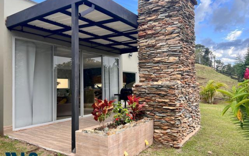 Casa en Rionegro en V. Quirama