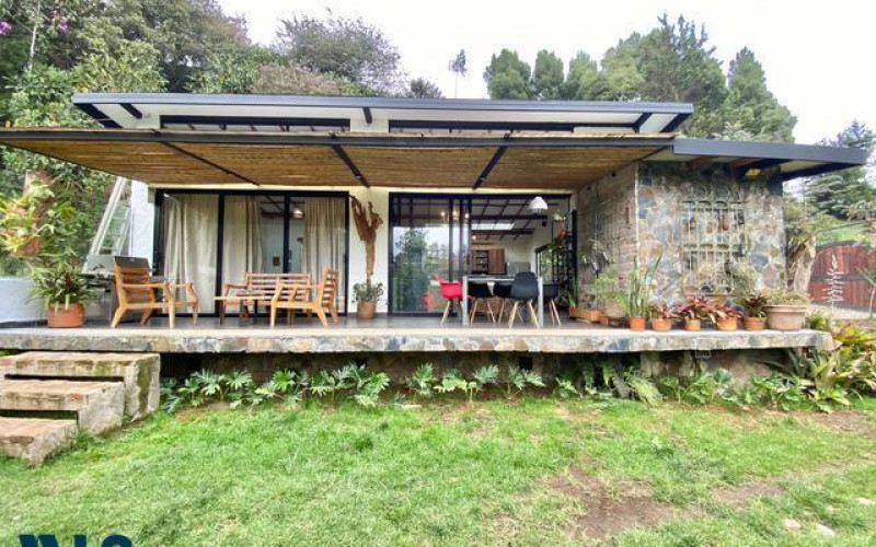 Casa en Envigado en Alto de las Palmas