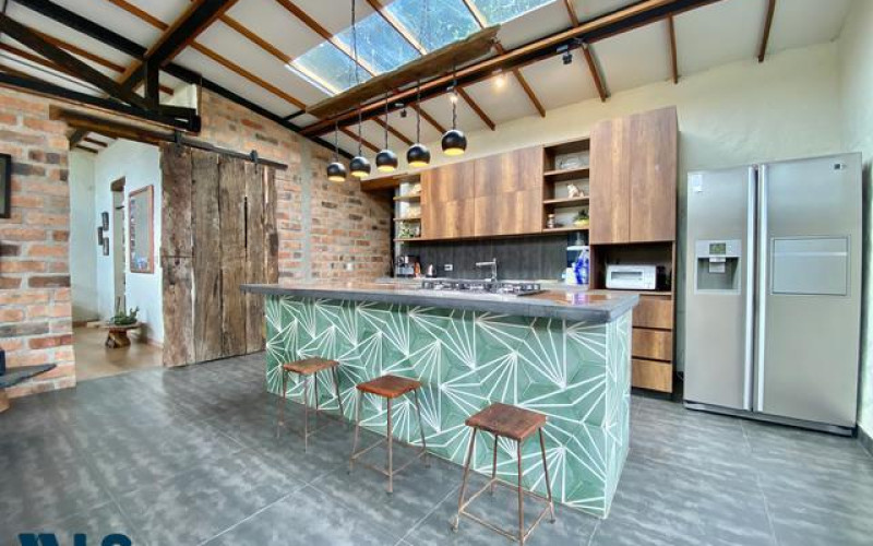 Casa en Envigado en Alto de las Palmas