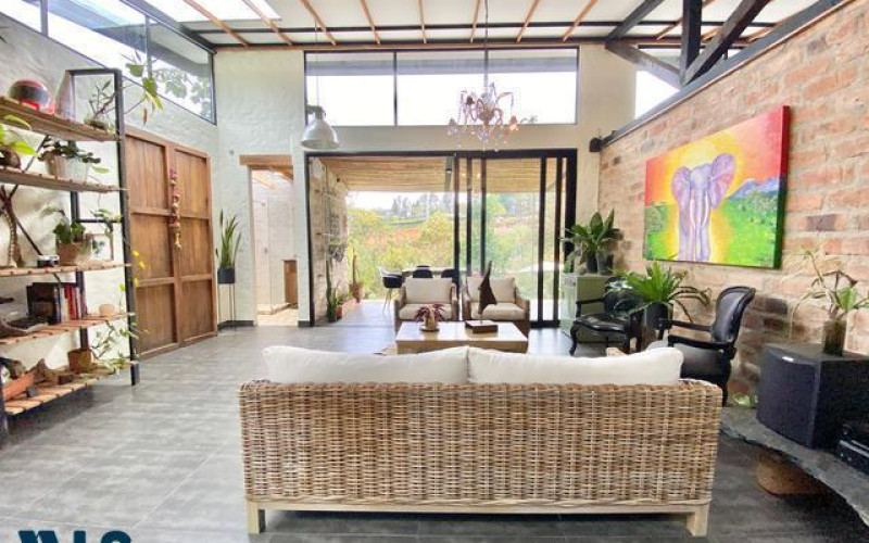 Casa en Envigado en Alto de las Palmas