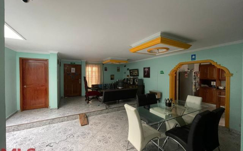 Casa en Medellín en El Danubio