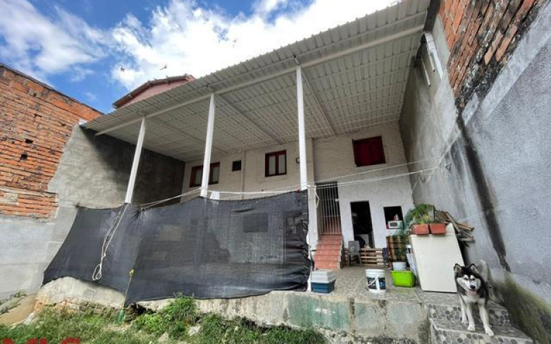Casa en Medellín en El Danubio