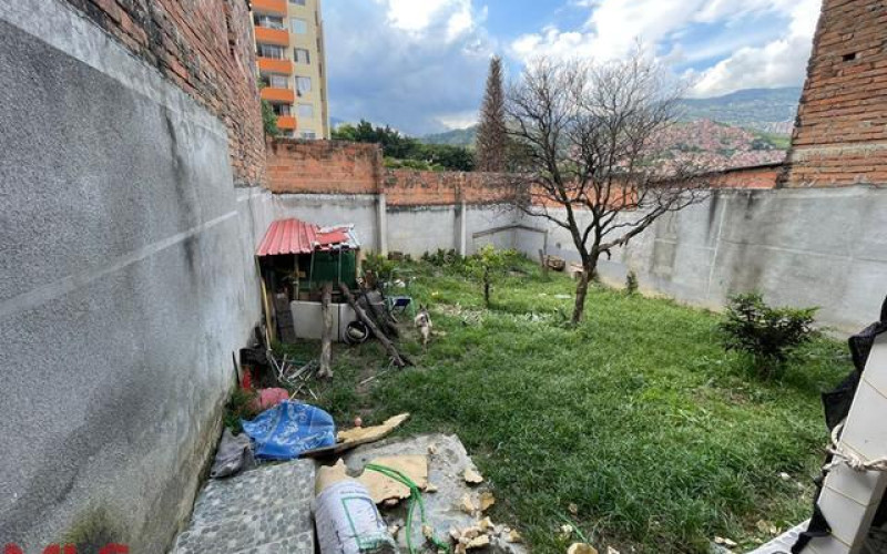 Casa en Medellín en El Danubio