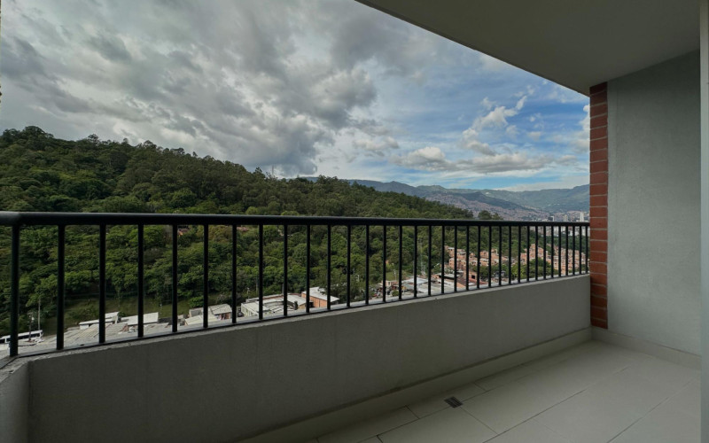 Apartamento en Medellín en Los Colores