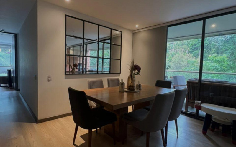 Apartamento en Medellín en Loma Cola del Zorro