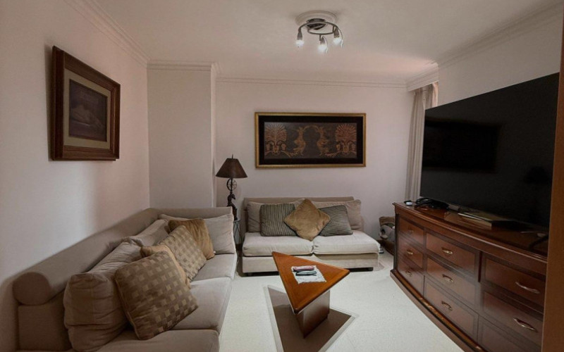 Apartamento en Medellín en Laureles