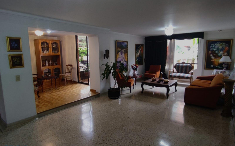 Apartamento en Medellín en Laureles