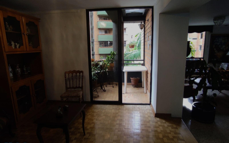 Apartamento en Medellín en Laureles