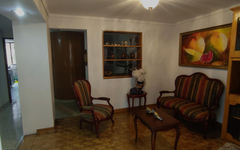 Apartamento en Medellín en Laureles