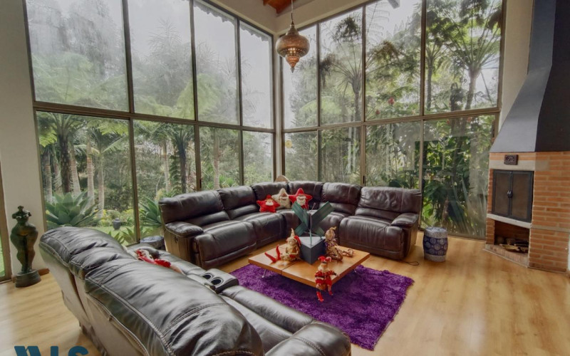 Casa en Envigado en Alto de las Palmas