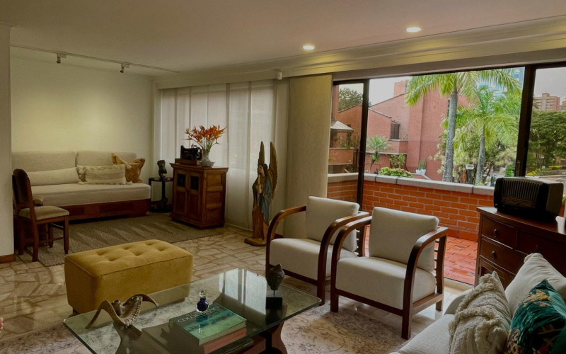 Casa en Medellín en Loma Los Gonzalez