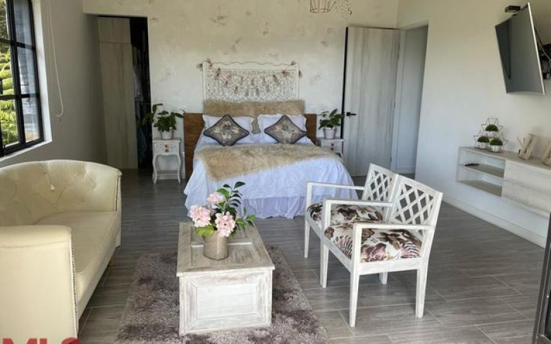 Casa en El Peñol en Rural
