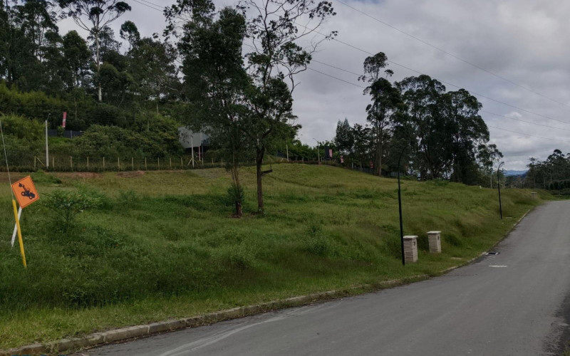 Lote Residencial en La Ceja en V. El Tambo