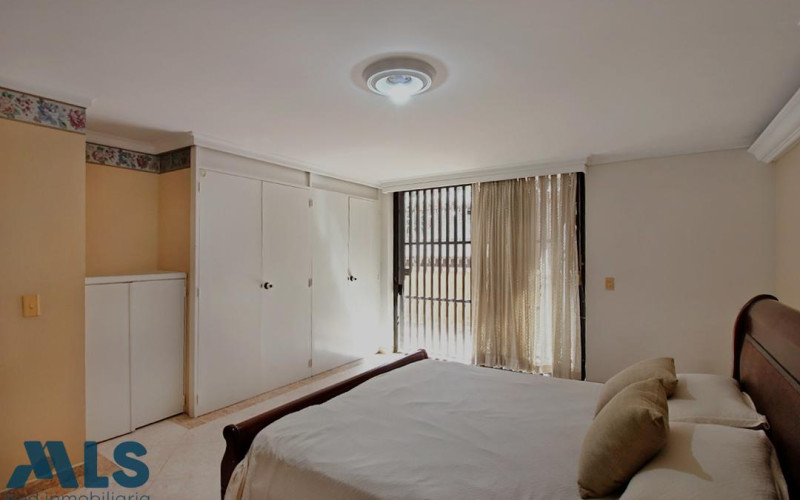 Apartamento en Medellín en Conquistadores