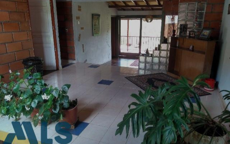 Finca Recreativa en Santa Elena en Rural