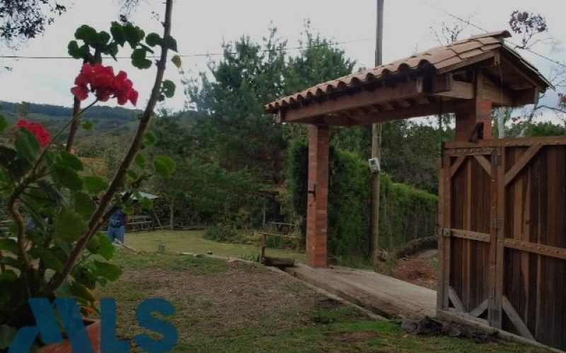 Finca Recreativa en Santa Elena en Rural