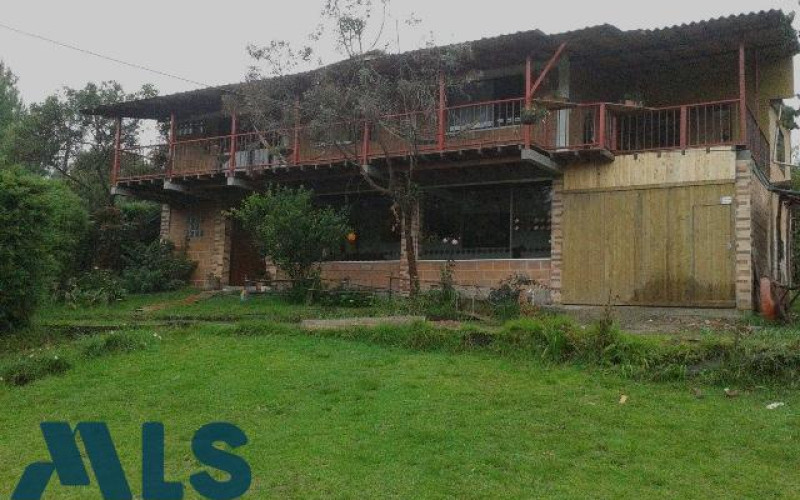 Finca Recreativa en Santa Elena en Rural